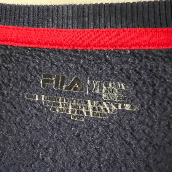 Vintage FILA Crew Neck Sweatshirt. Size Large - Picture 4 of 4